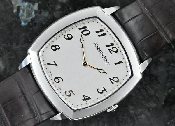 Audemars Piguet 15160 Tradition Platin Automatik Kaliber 2120 mit Extract